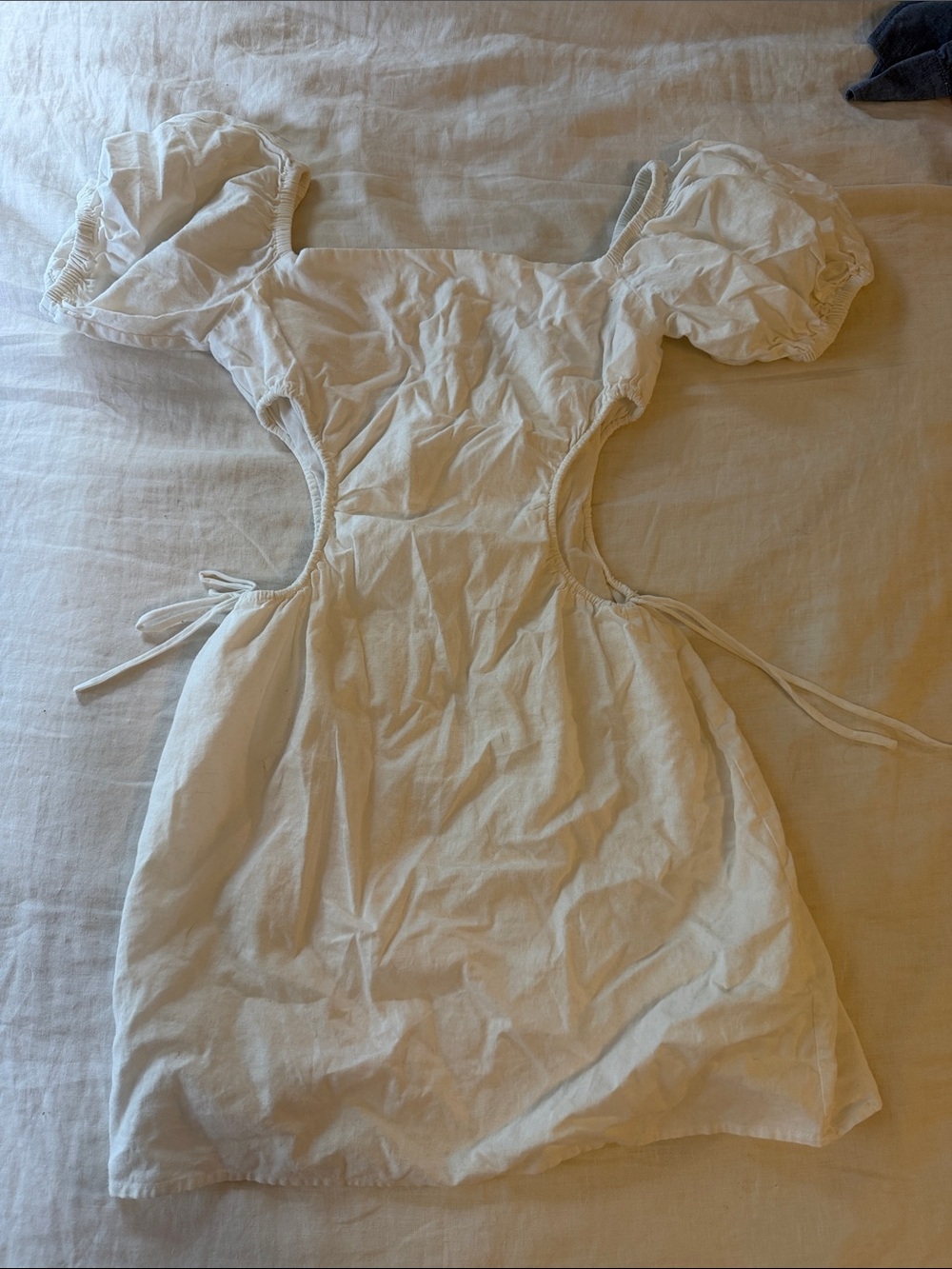 Sabo Skirt White Puff-Sleeve Cutout Mini Dress